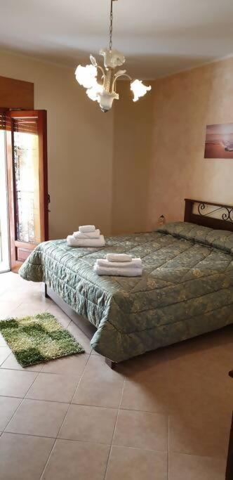 קסטלמולה Borgo San Giorgio Apartment מראה חיצוני תמונה